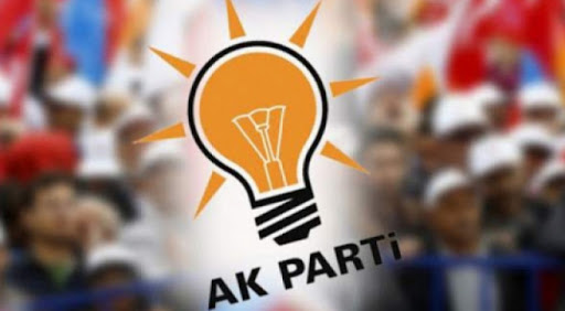 AK Parti’den Partililerine Sosyal Medya Uyarısı
