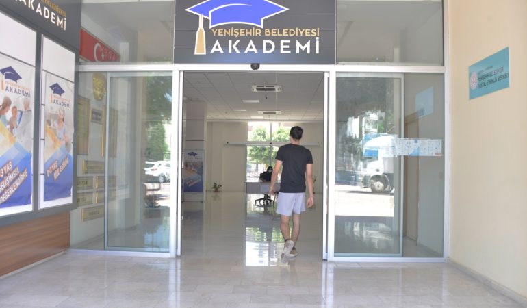Yenişehir Akademi’den Üniversite Tercih Danışmanlığı