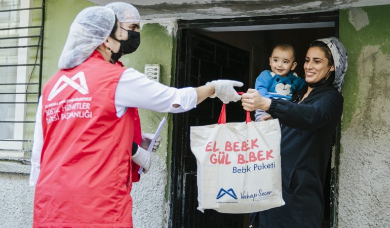 Bebek Sahibi Ailelere Dar Günde Destek: “El Bebek Gül Bebek”