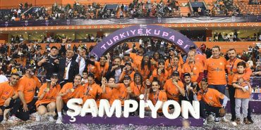 cbk-mersin-yenisehir-sampiyon1
