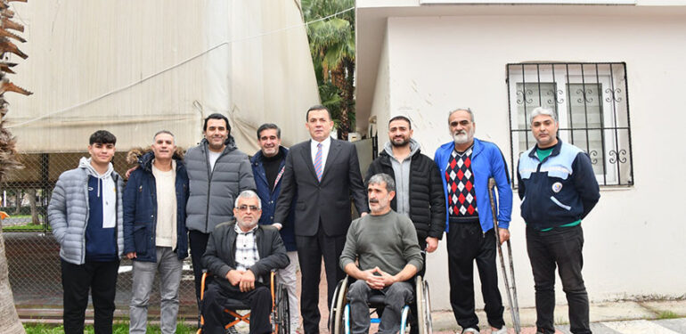Başkan Abdullah Özyiğit, Pirireis Mahallesi’nde Vatandaşlarla Buluştu
