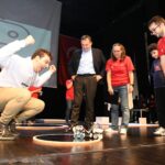 Yenişehir Belediyesi 8 ilden 500 öğrenciyi robot yarışmasında buluşturdu (15)