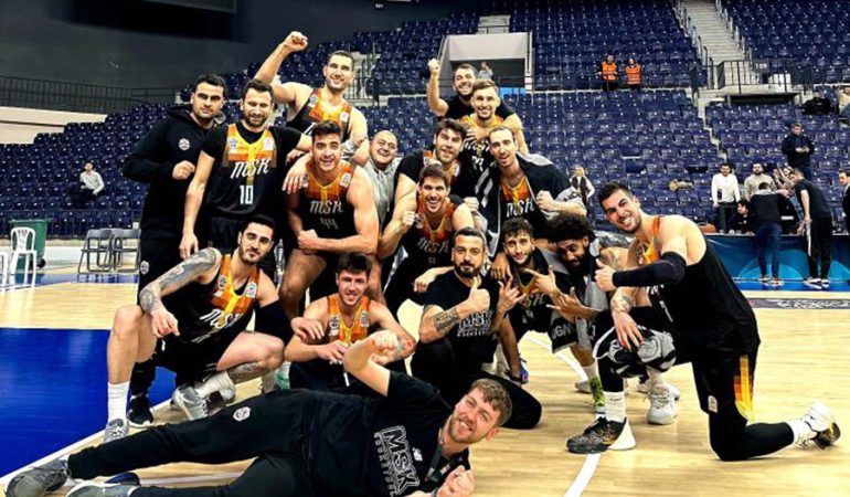 Mersin Büyükşehir Belediyesi Erkek Basketbol Takımından Üst Üste 8. Galibiyet