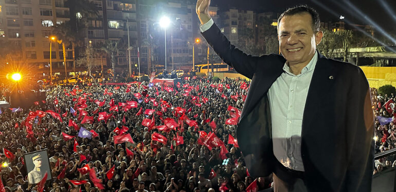Yenişehir’de Abdullah Özyiğit 2. Kez Başkan Seçildi